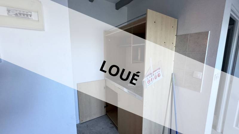 1 PIÈCE 25 M² STUDIO NON MEUBLÉ À LOUER - IDÉAL POUR CÉLIBATAIRE OU ÉTUDIANT