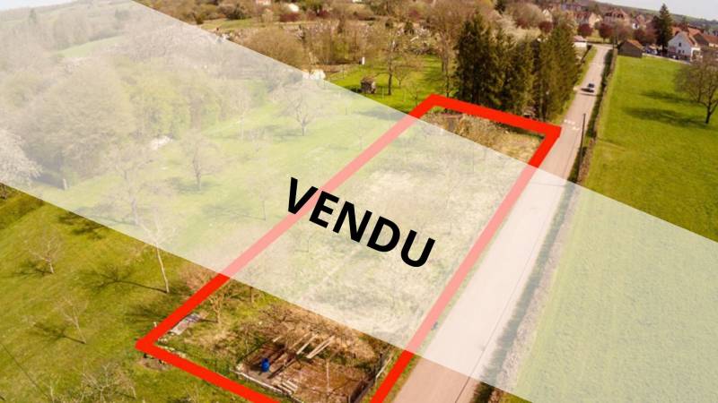 Terrain à vendre  très calme proche d’un étang de pêche et d'un centre équestre à Sarre-Union